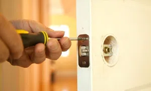 Lock Safe Services Highlands, NJ 732-412-5606 - 24-hour-emergency-locksmith